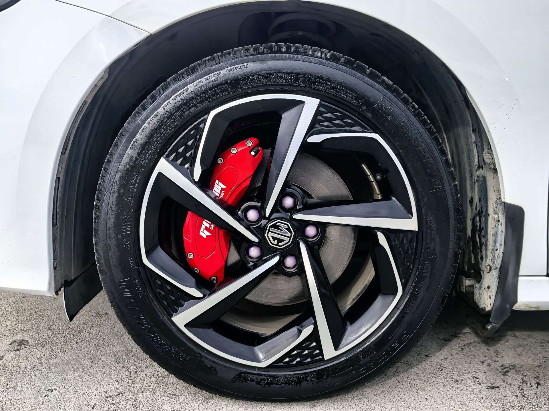 MG MG5, 2021 15