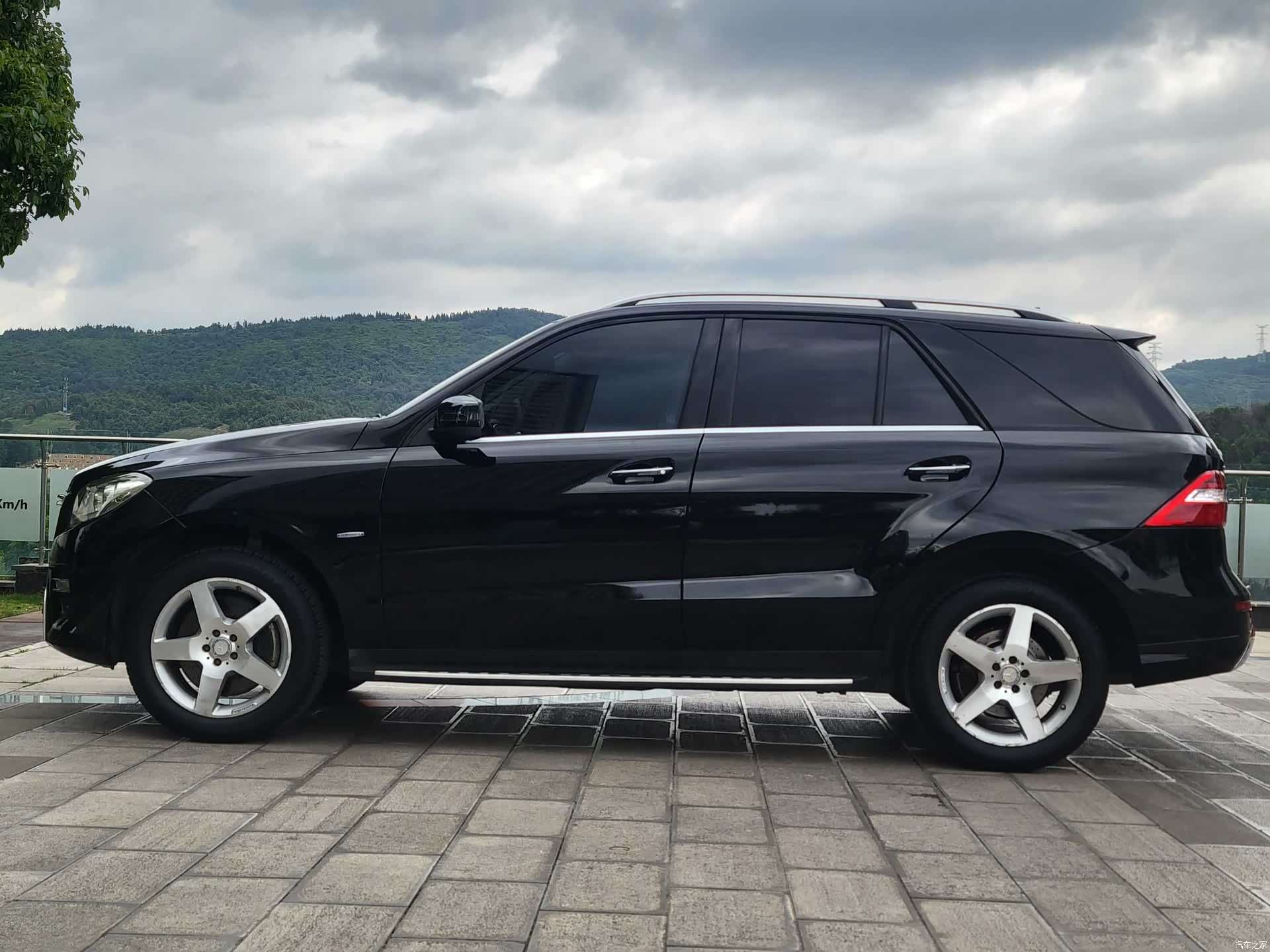 Mercedes-Benz M-Class, 2014 21