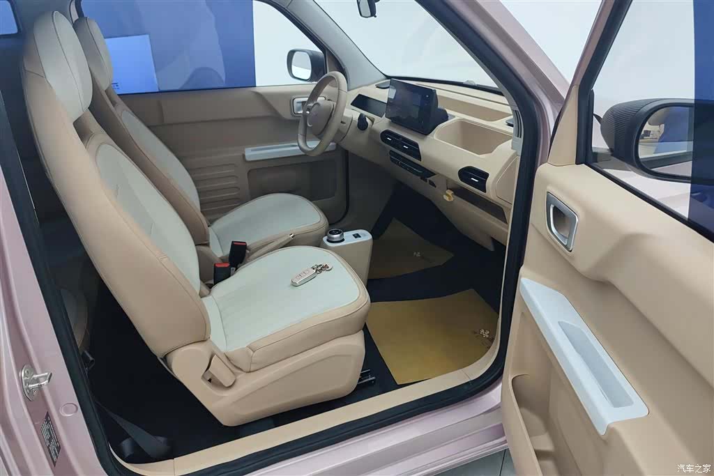 Geely Panda, 2024 8