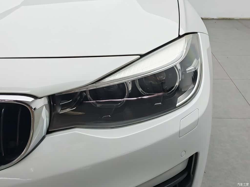 BMW 3 Series, 2017 7