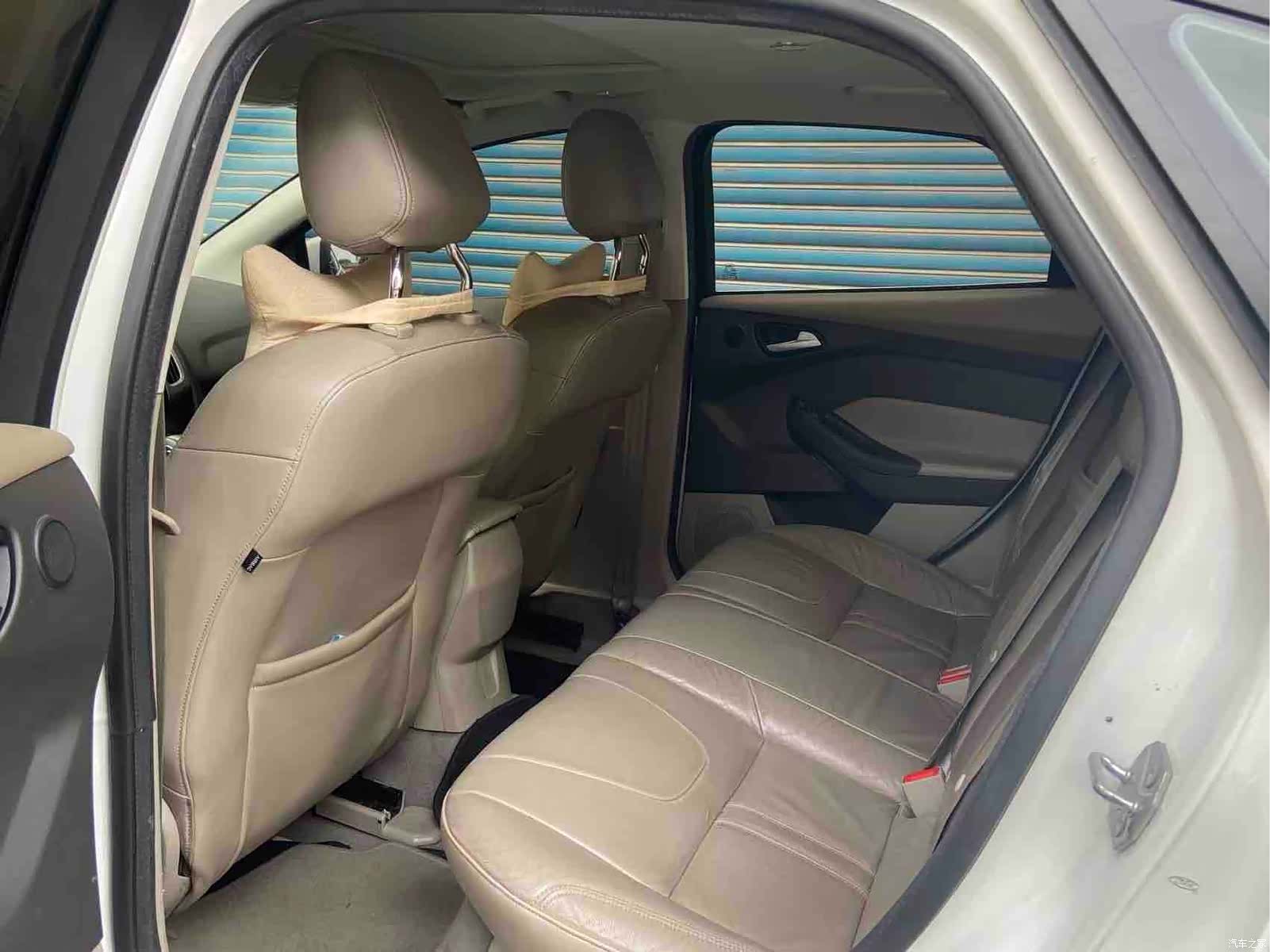 Ford Focus, 2014 6