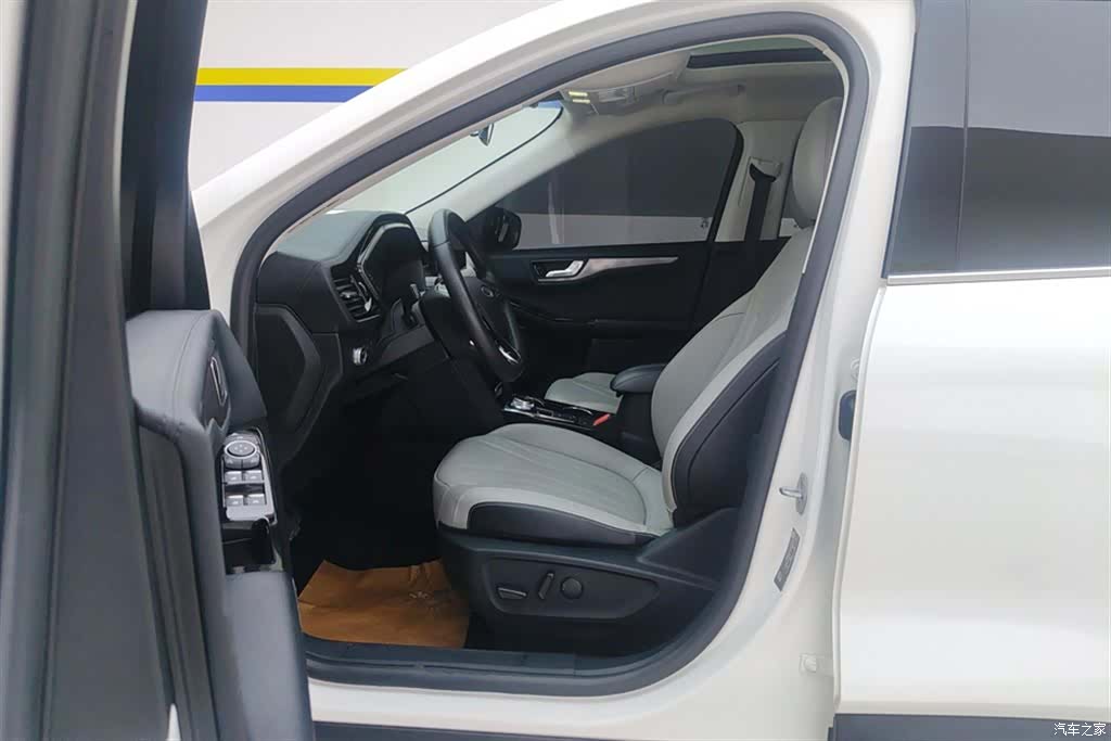 Ford Escape, 2023 9