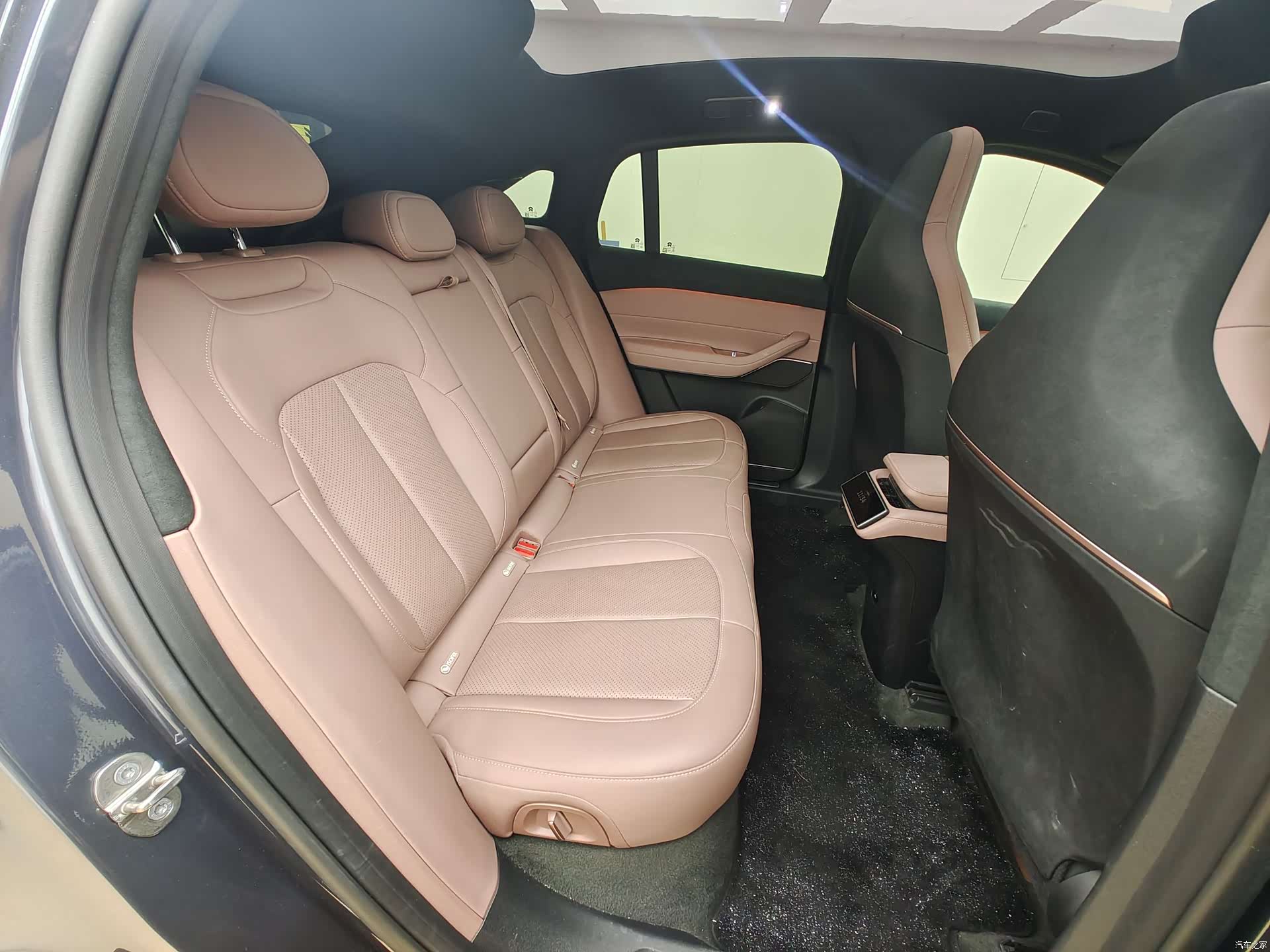 NIO EC6, 2025 23