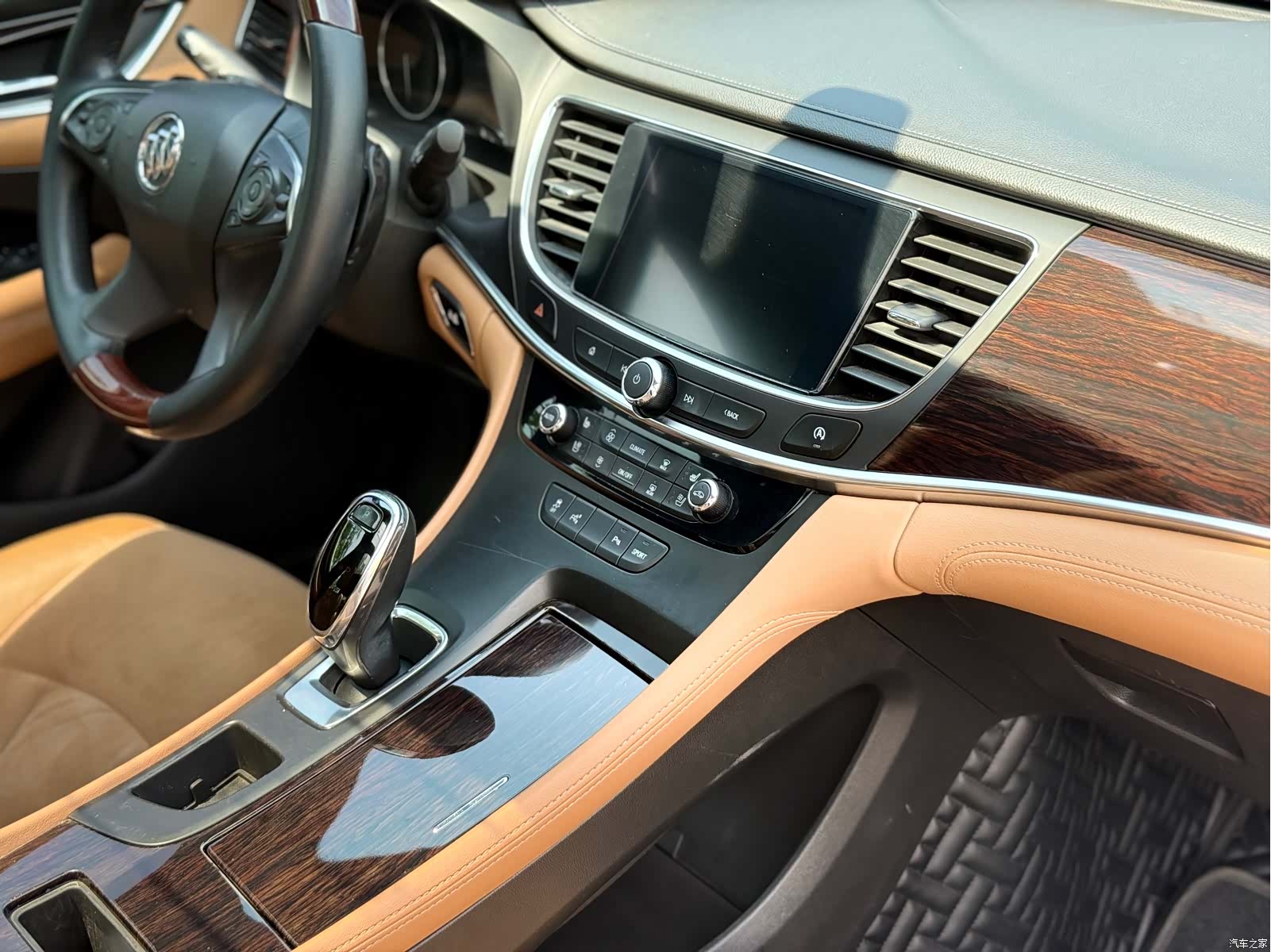 Buick LaCrosse, 2017 15