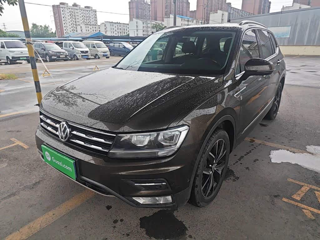 Volkswagen Tiguan L