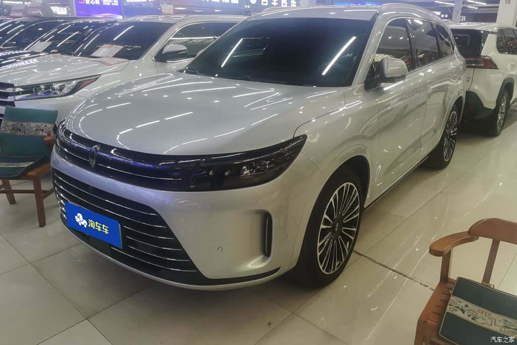 AITO M7, 2023 1