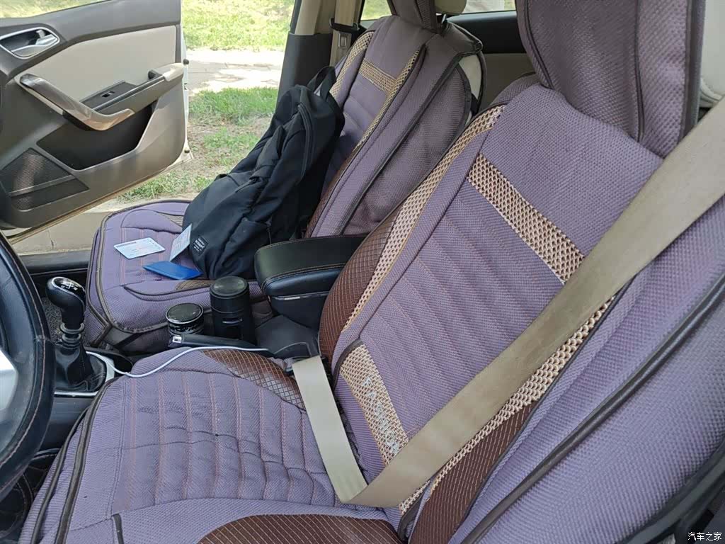 Wuling 310W, 2021 8