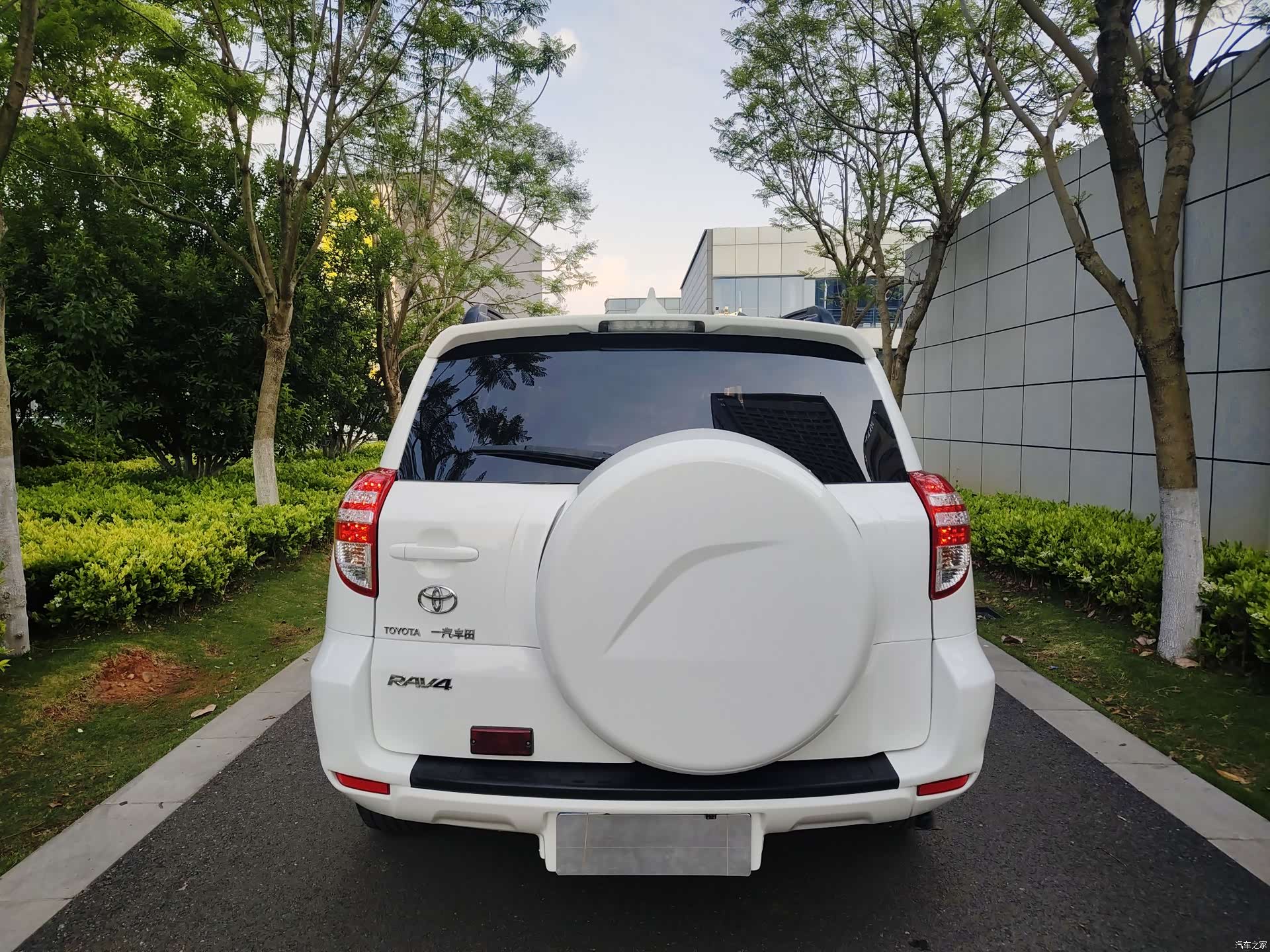 Toyota RAV4, 2012 9