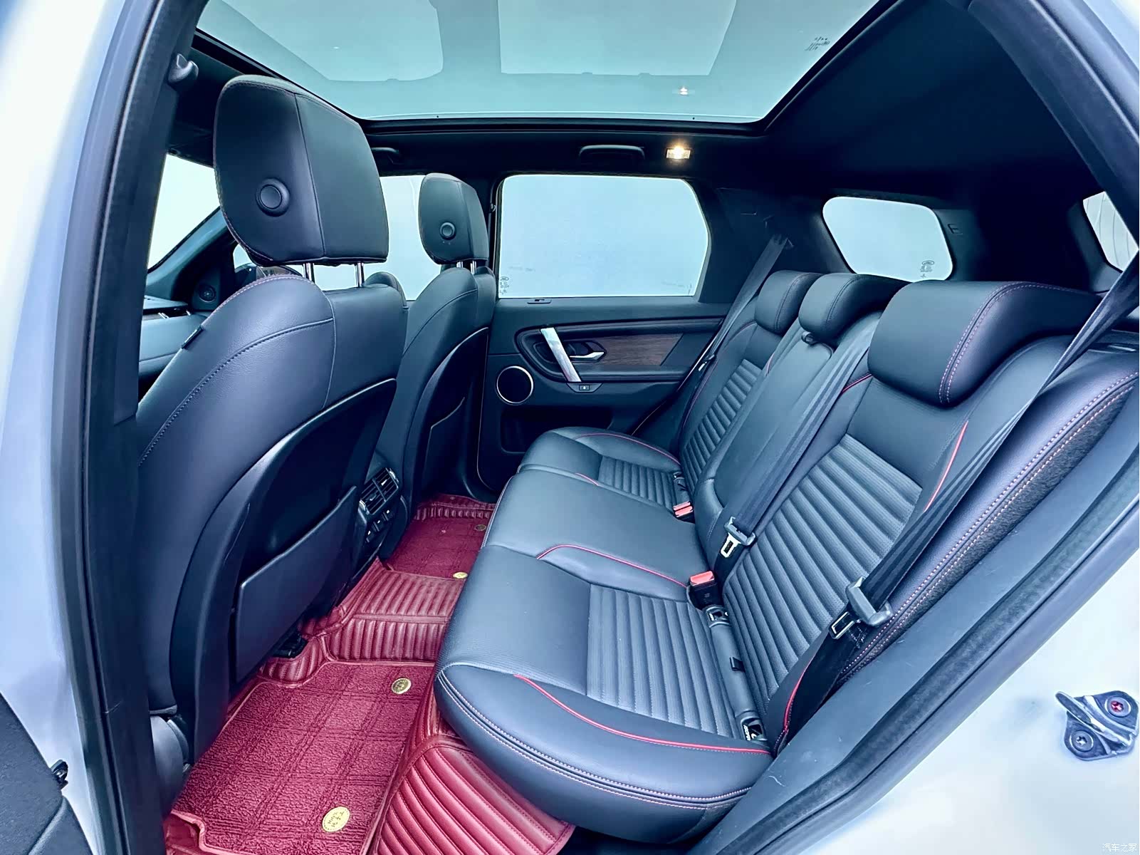 Land Rover Discovery, 2021 все фото