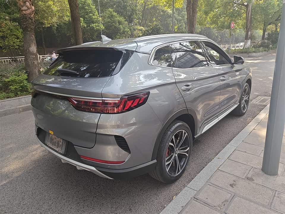 BYD Song Yuan BYD Song Yuan