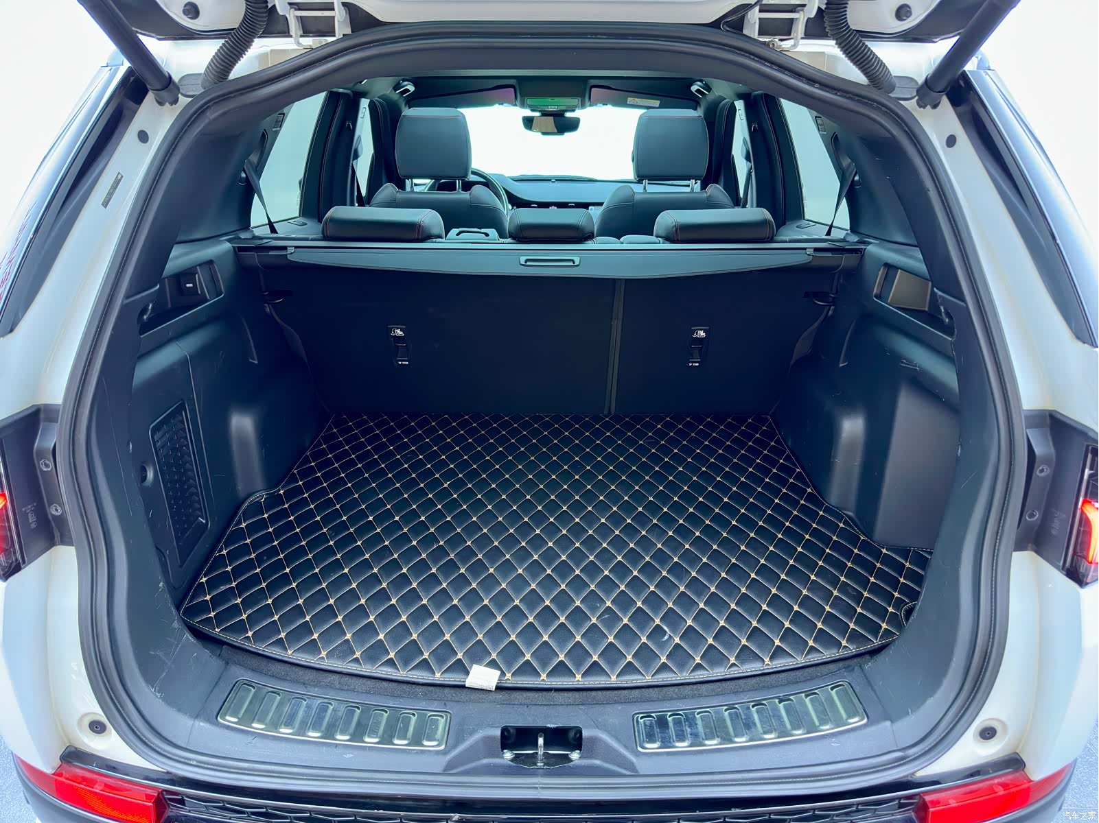 Land Rover Discovery, 2021 11