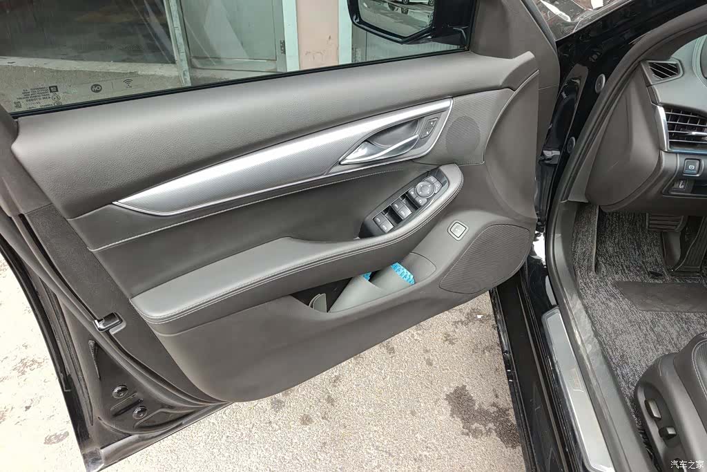Cadillac CT5, 2022 7