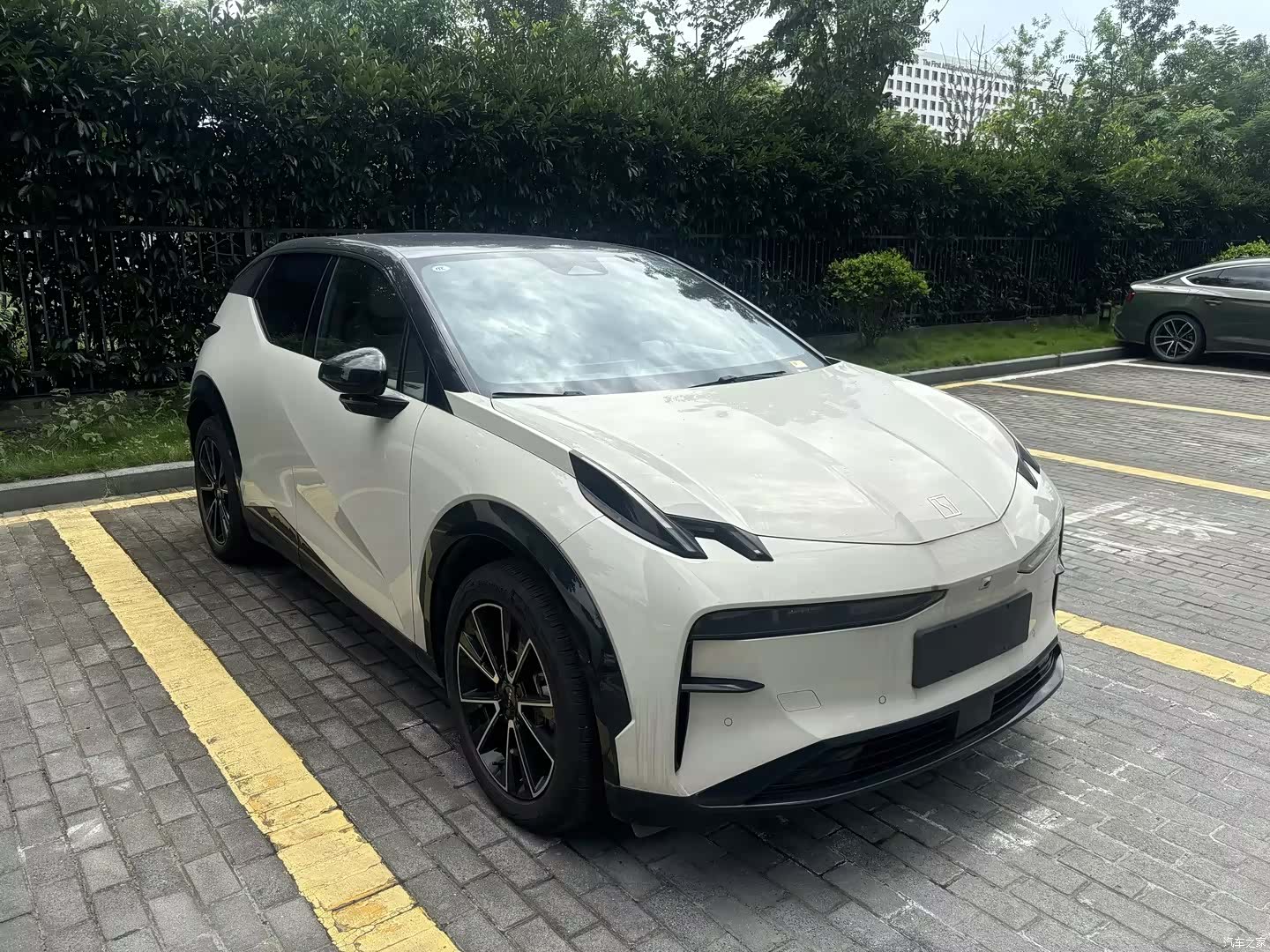 Zeekr X, 2024 все фото