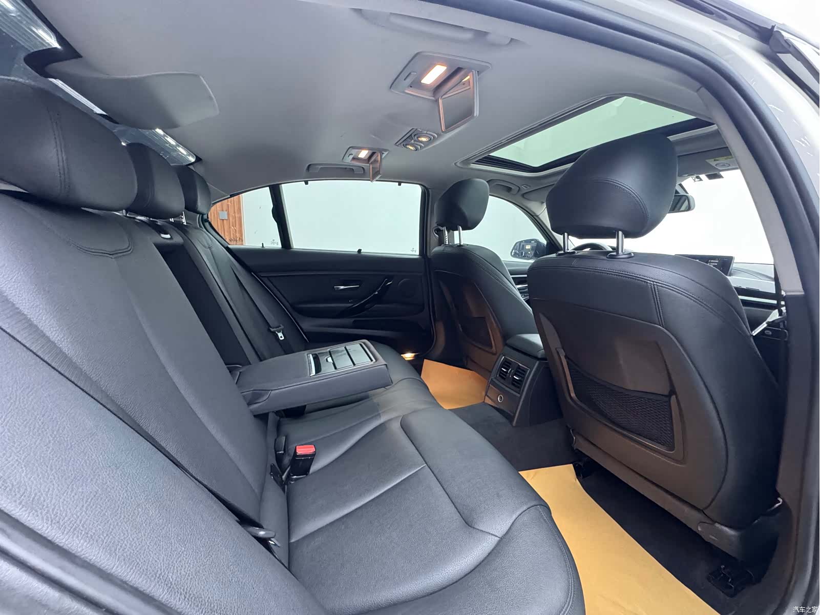 BMW 3 Series, 2018 4