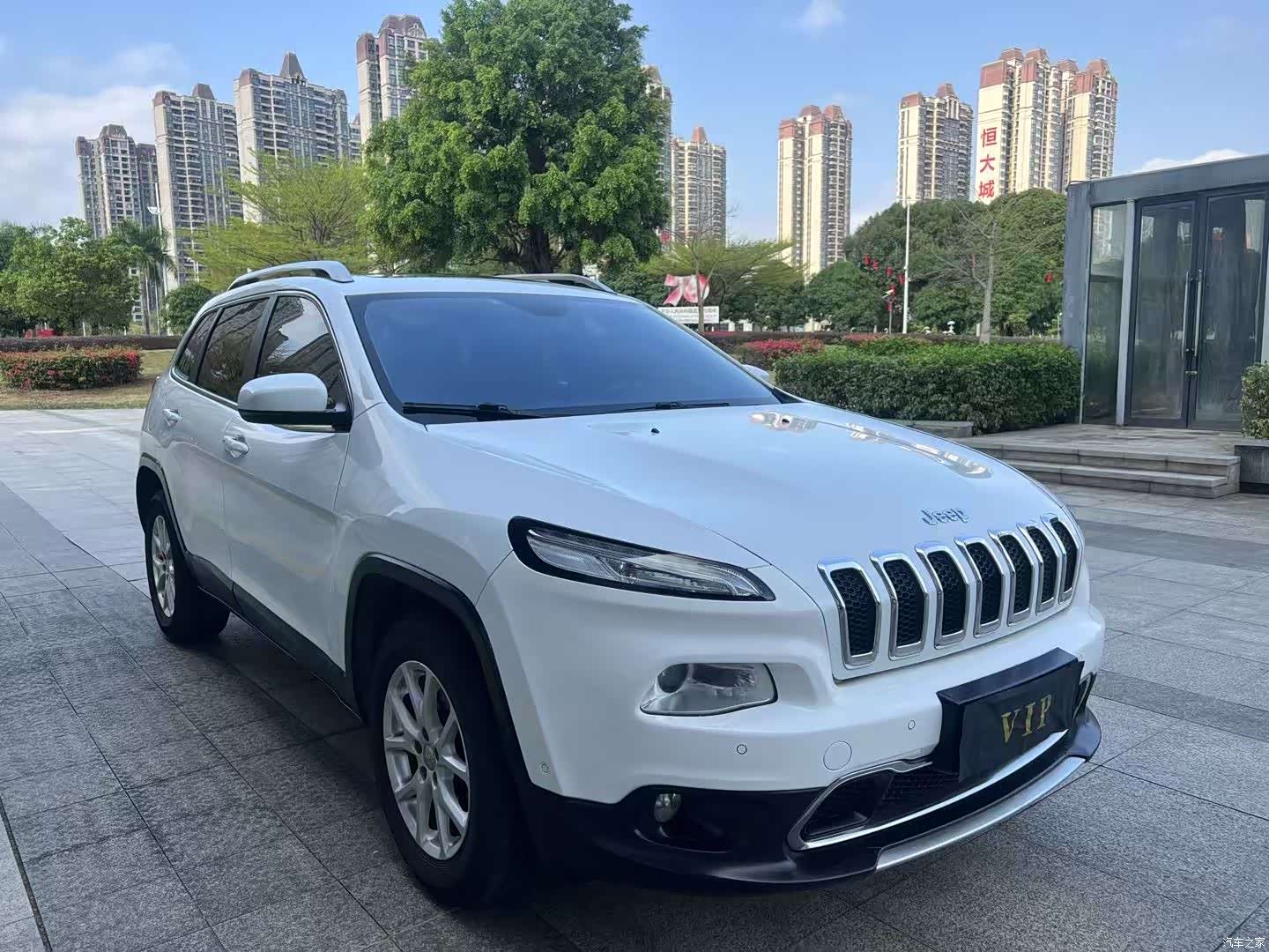 Jeep Cherokee, 2016 3