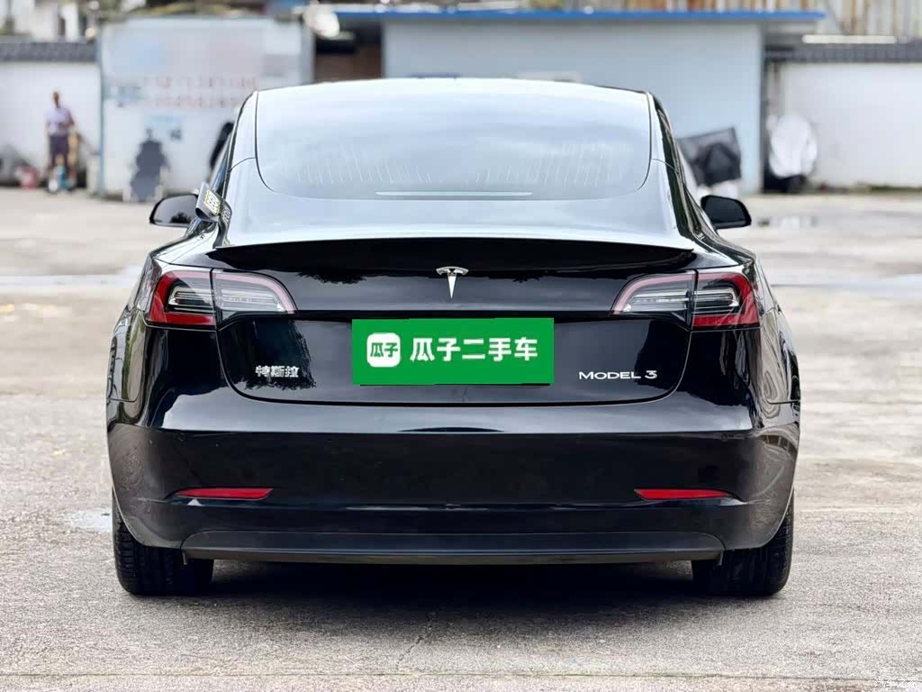 Tesla Model 3, 2020 6