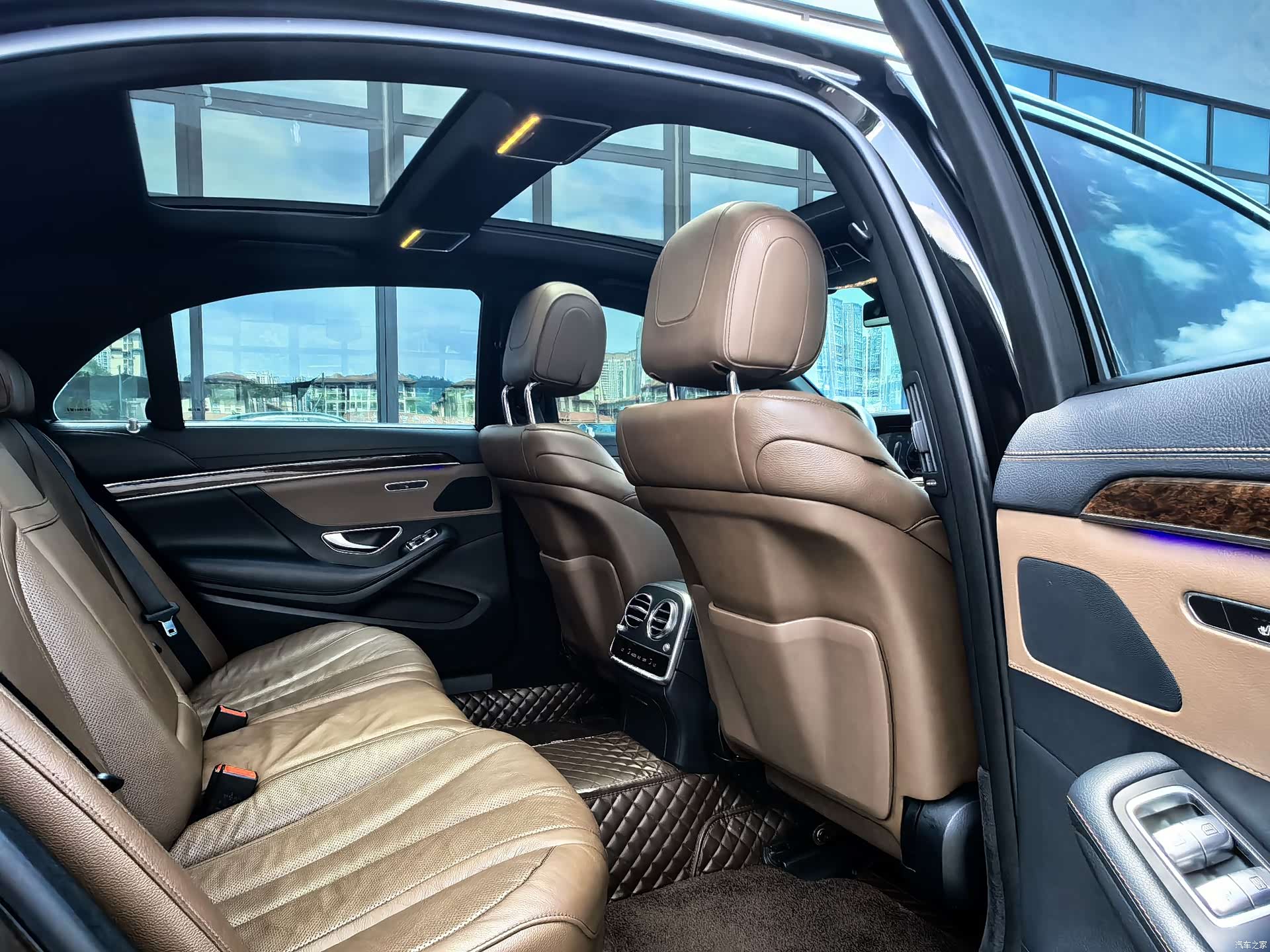 Mercedes-Benz S-Class, 2019 8
