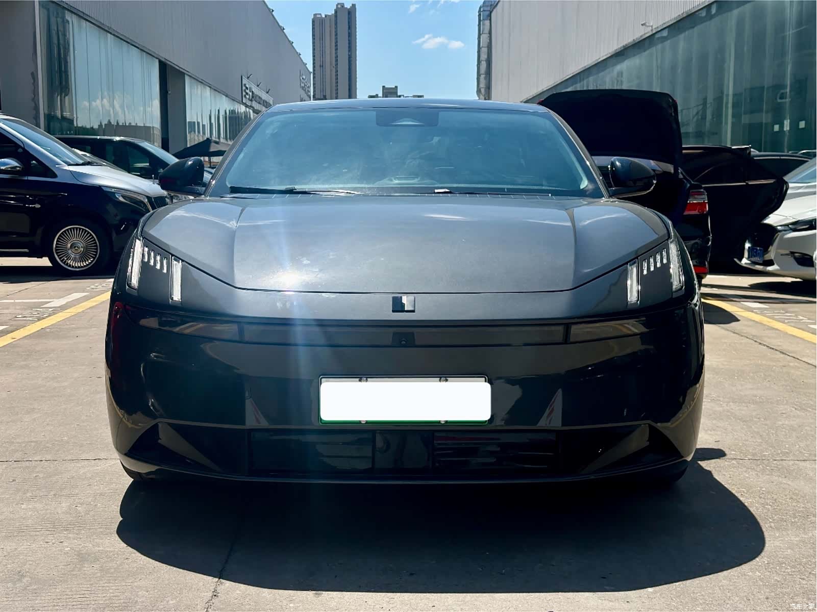 Lynk & Co Z10, 2025 2