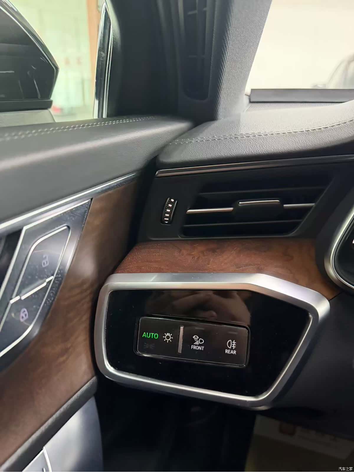 Audi A6L, 2023 14