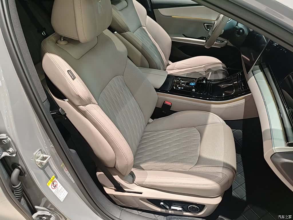 BYD Han, 2024 25