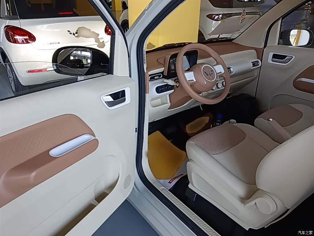 Wuling MINIEV, 2026 16