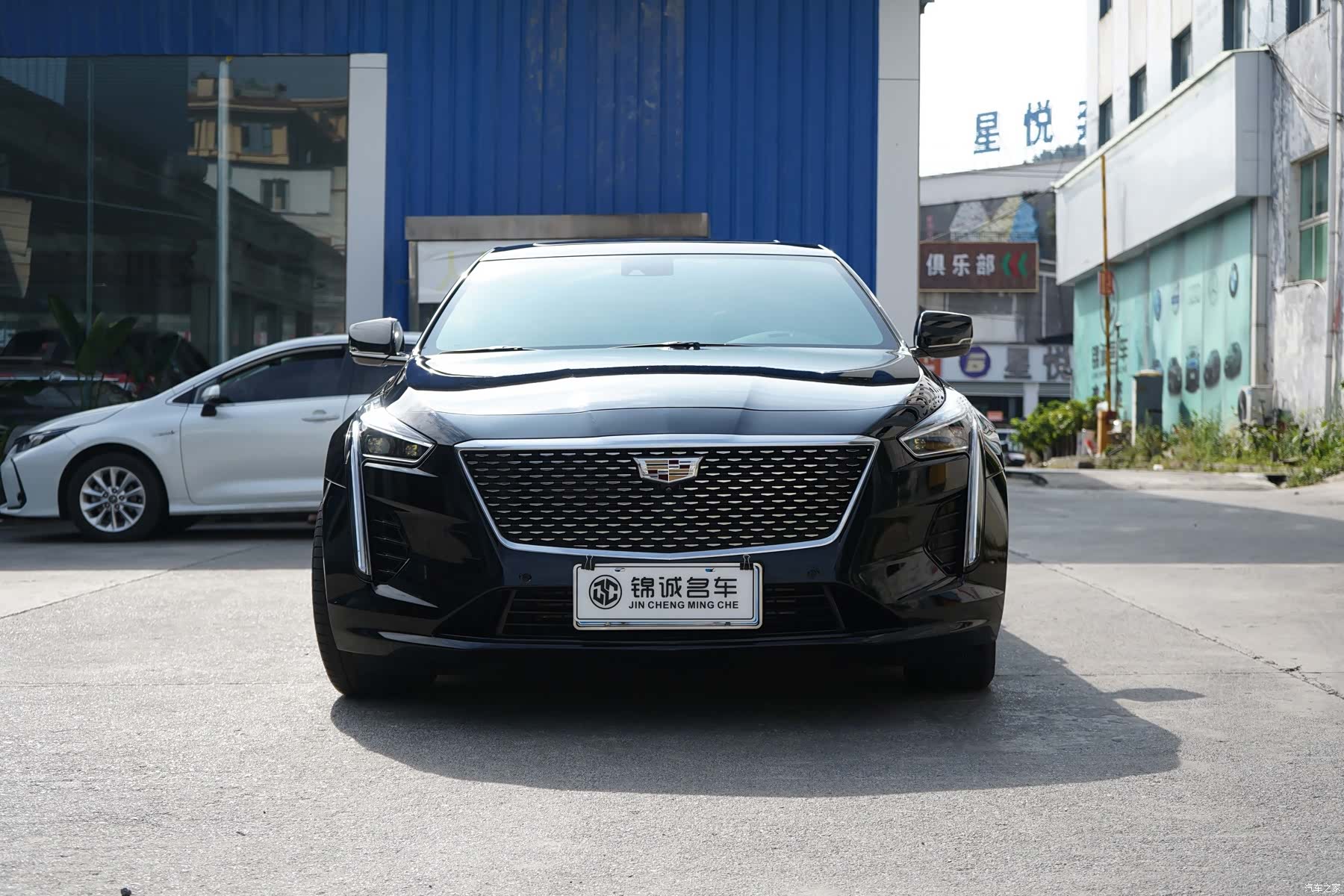 Cadillac CT6, 2022 2