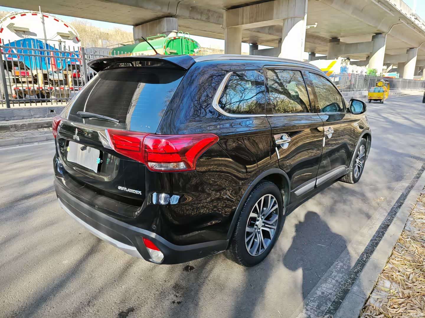 Mitsubishi Outlander, 2017 3