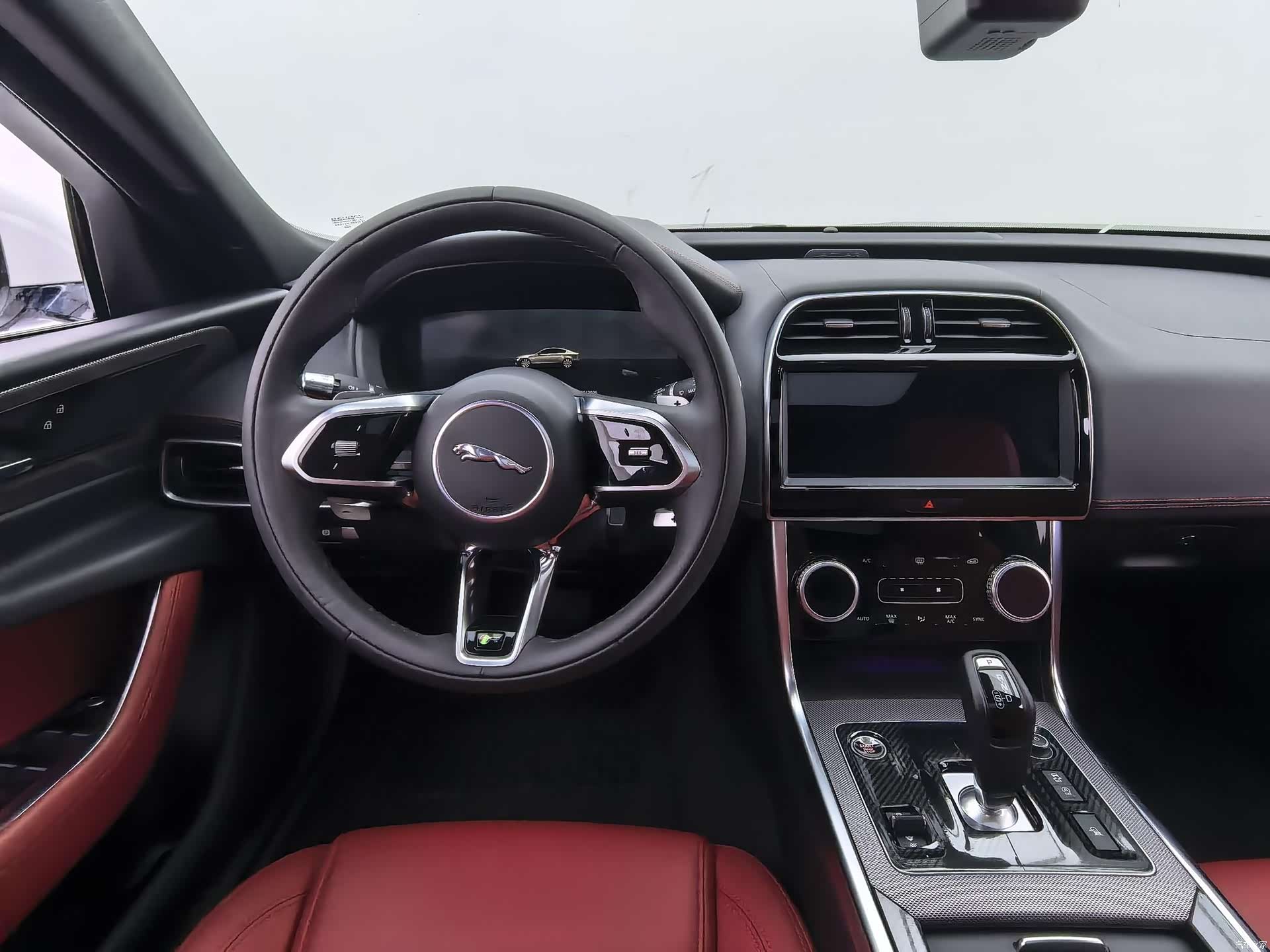 Land Rover XEL, 2022 20