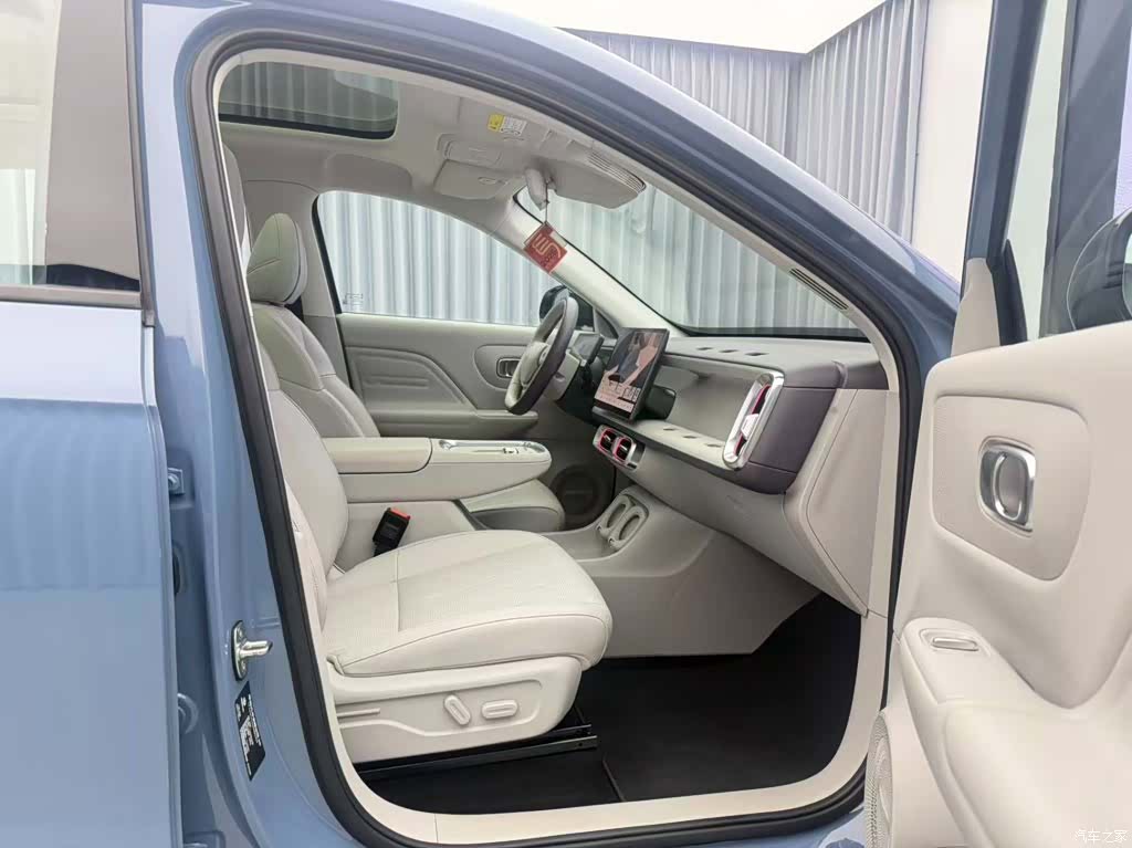 Leapmotor B10, 2025 16