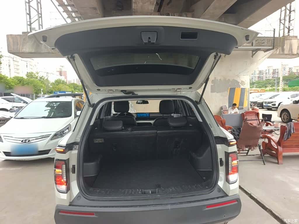 Wuling RS-3, 2022 19