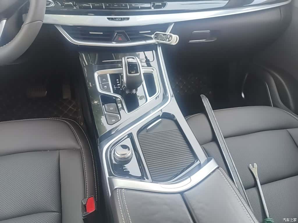 Geely Jiaji, 2020 10