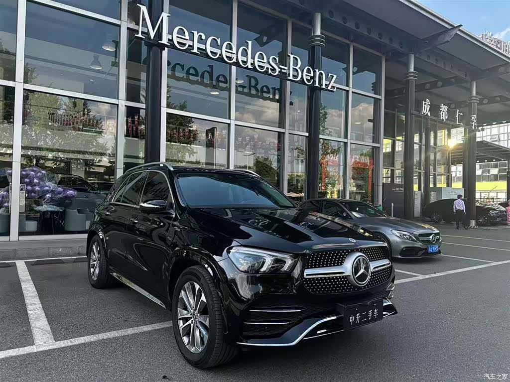 Mercedes-Benz GLE, 2023 3