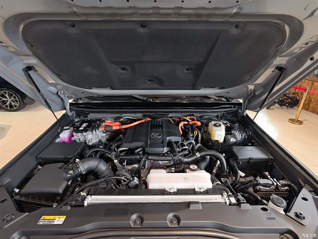 Lexus GX, 2025 22