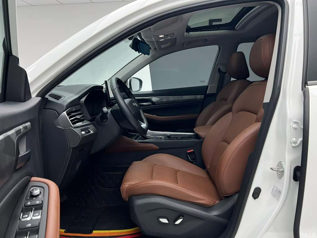 Geely X6, 2022 15