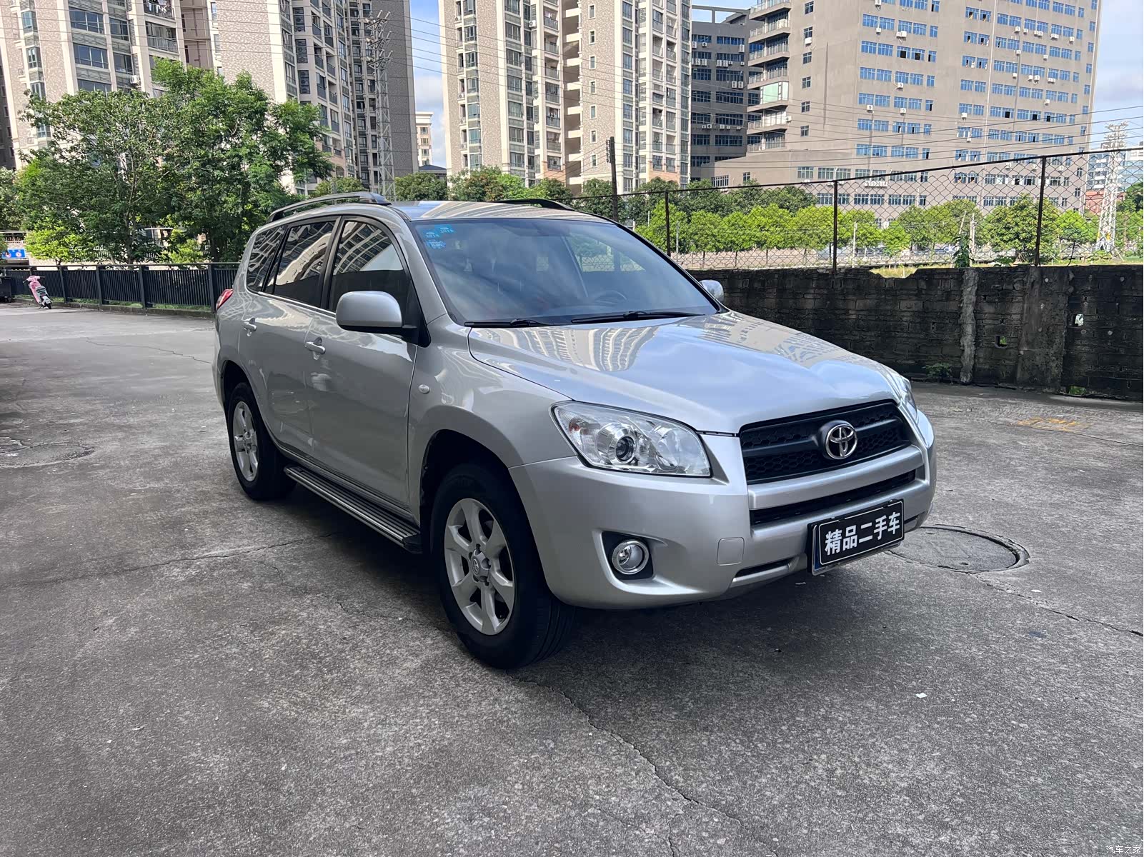 Toyota RAV4, 2012 3