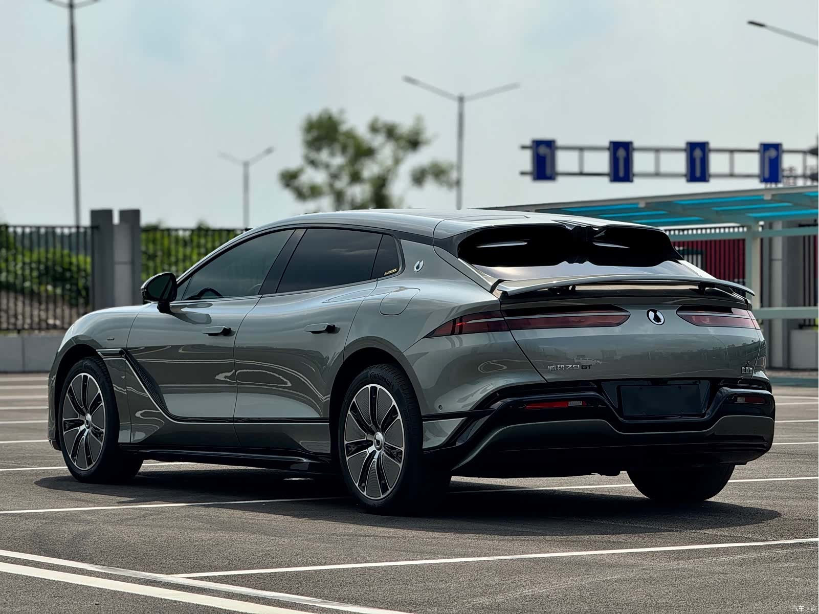 Denza Z9GT, 2024 6