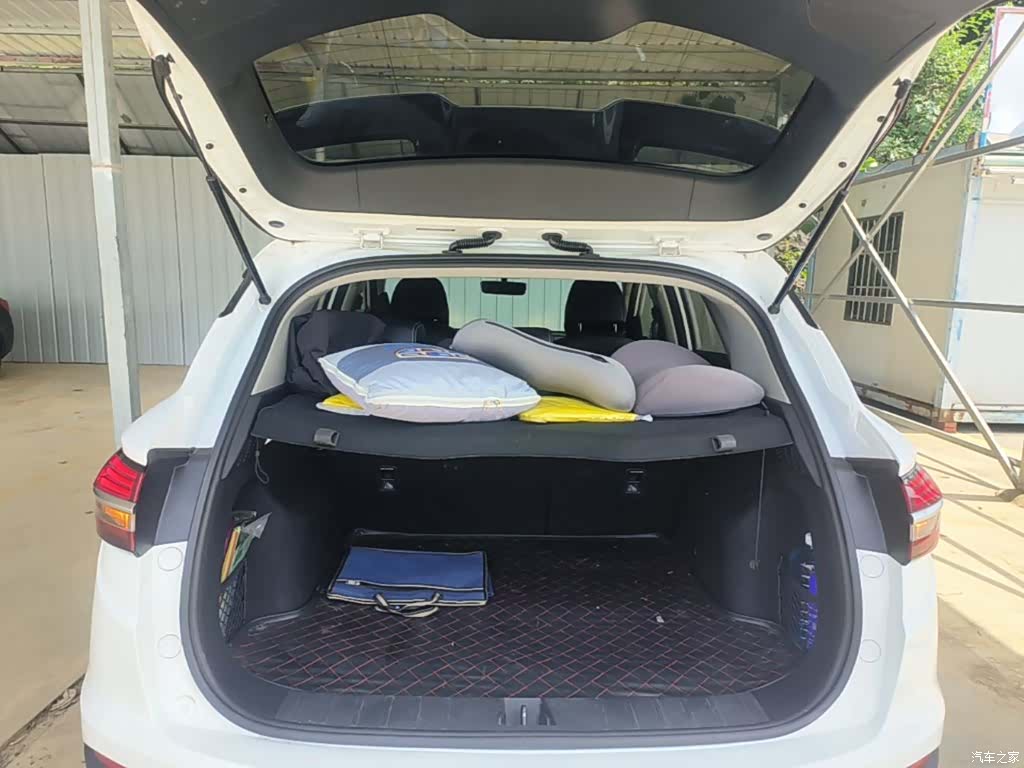 Geely Coolray, 2019 19