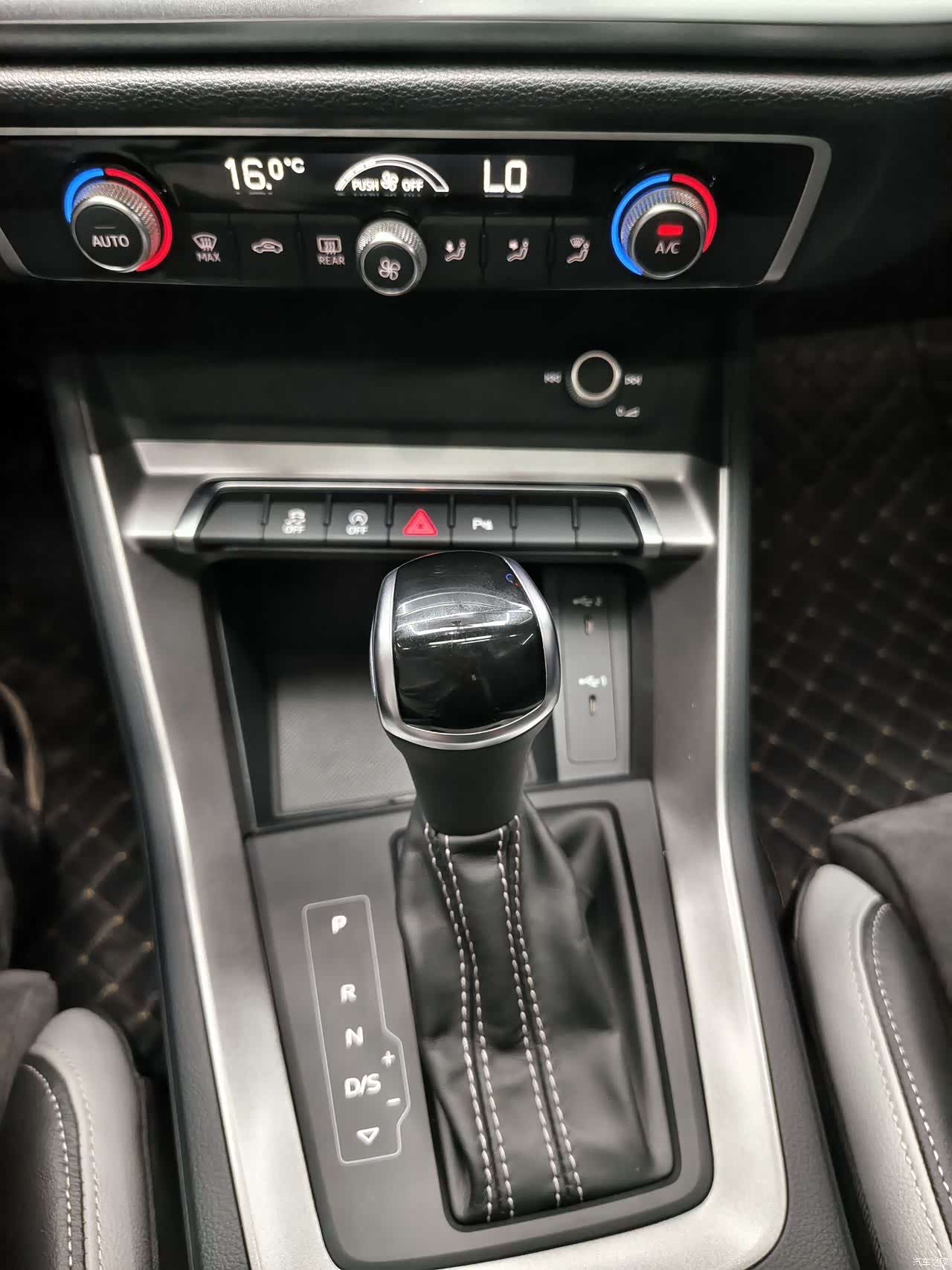 Audi Q3, 2022 19