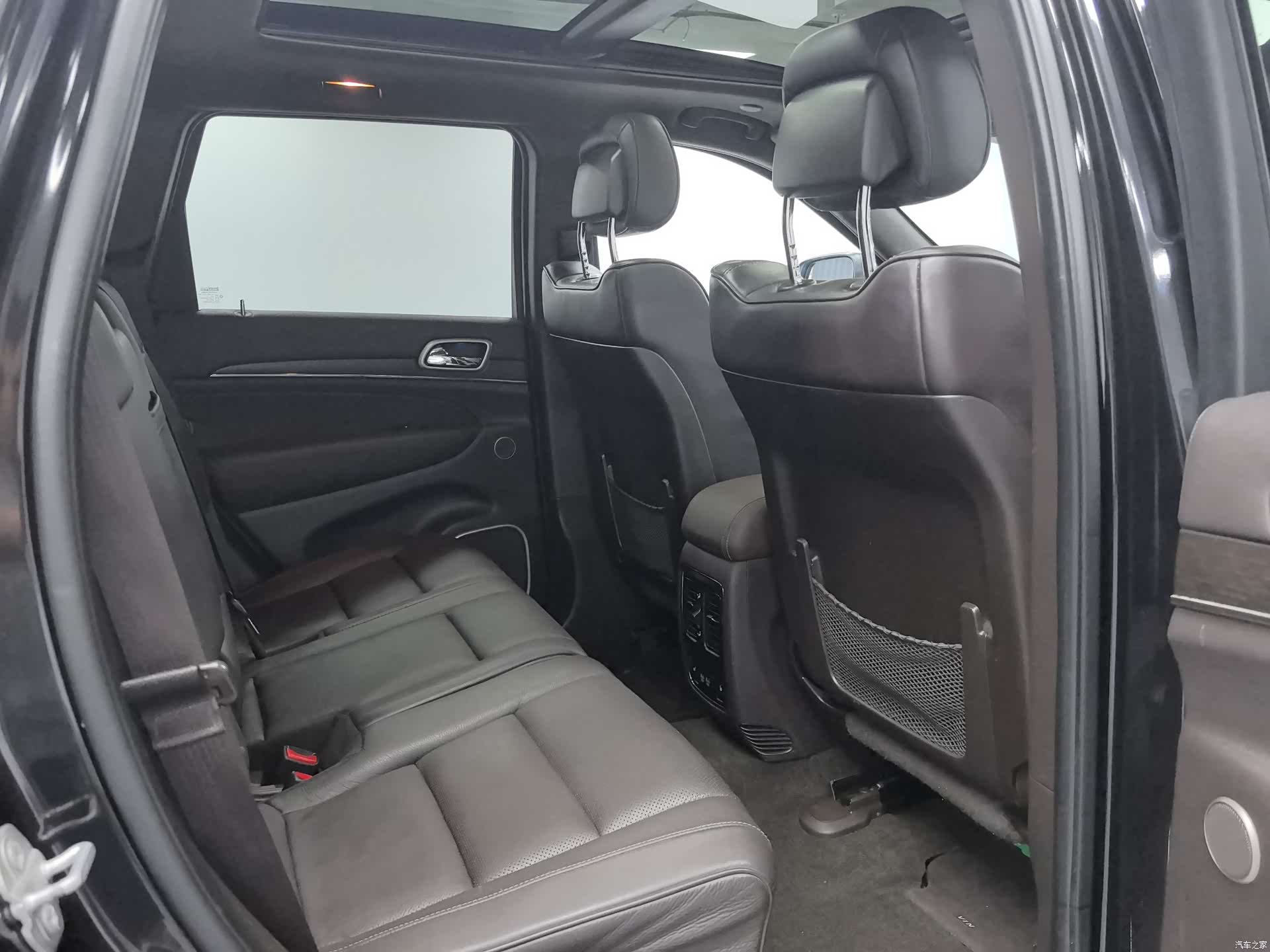 Jeep Grand Cherokee, 2015 7