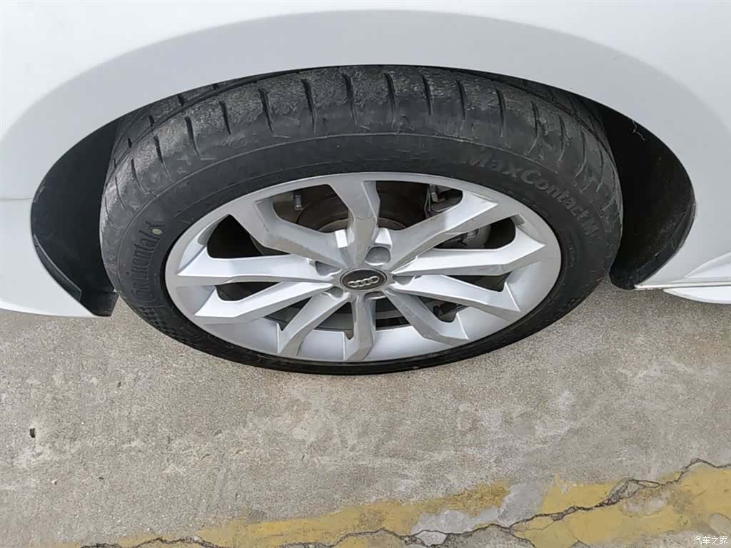 Audi A4L, 2019 23