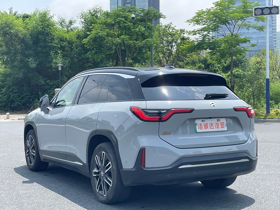 NIO ES6
