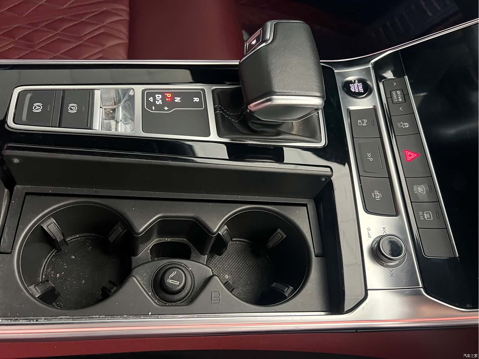 Audi A7L, 2023 9