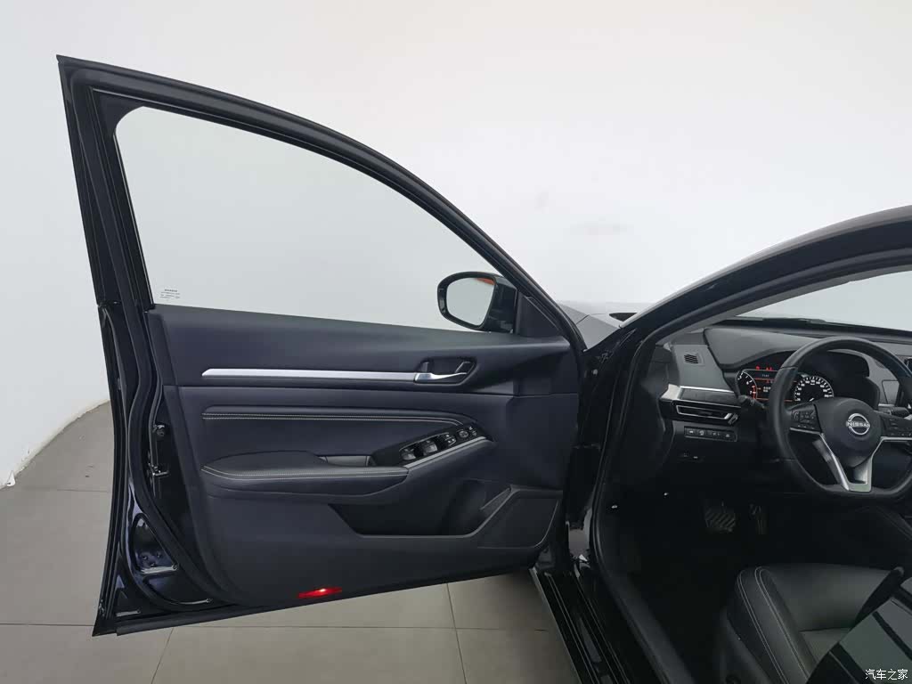 Nissan Teana, 2023 8