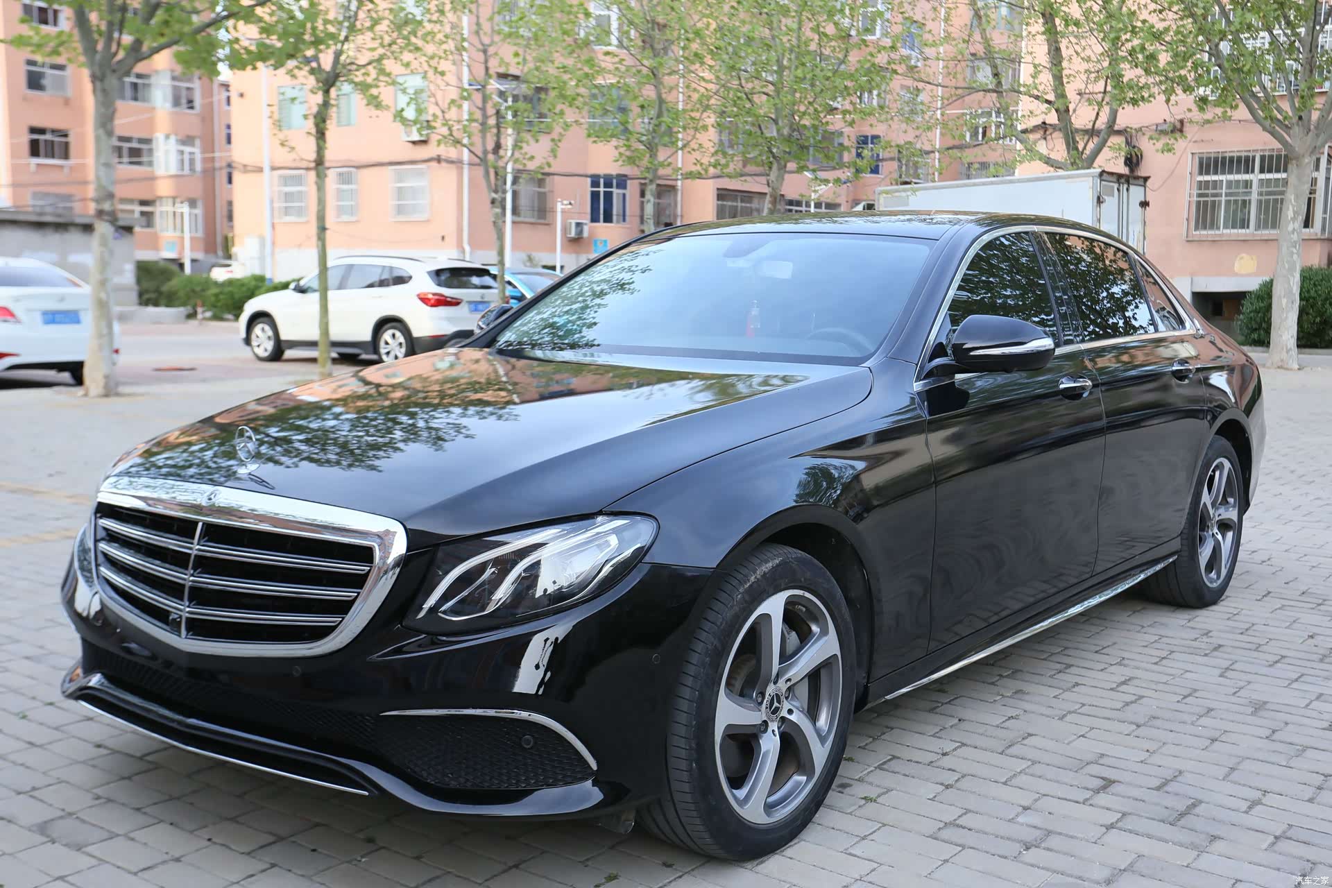 Mercedes-Benz E-Class, 2019 1