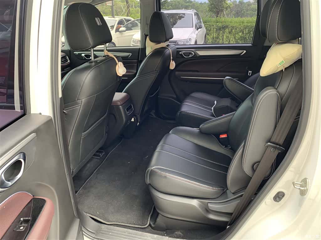 Trumpchi M6, 2023 все фото