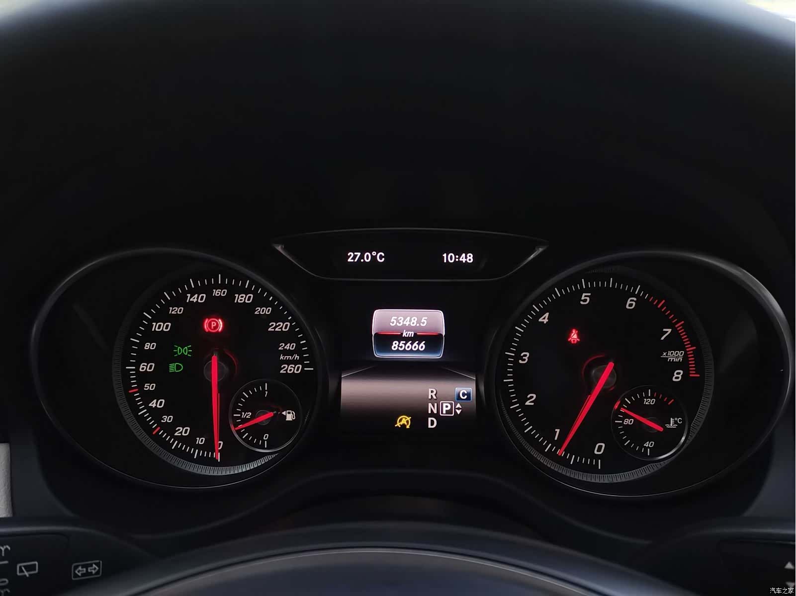 Mercedes-Benz GLA, 2017 12