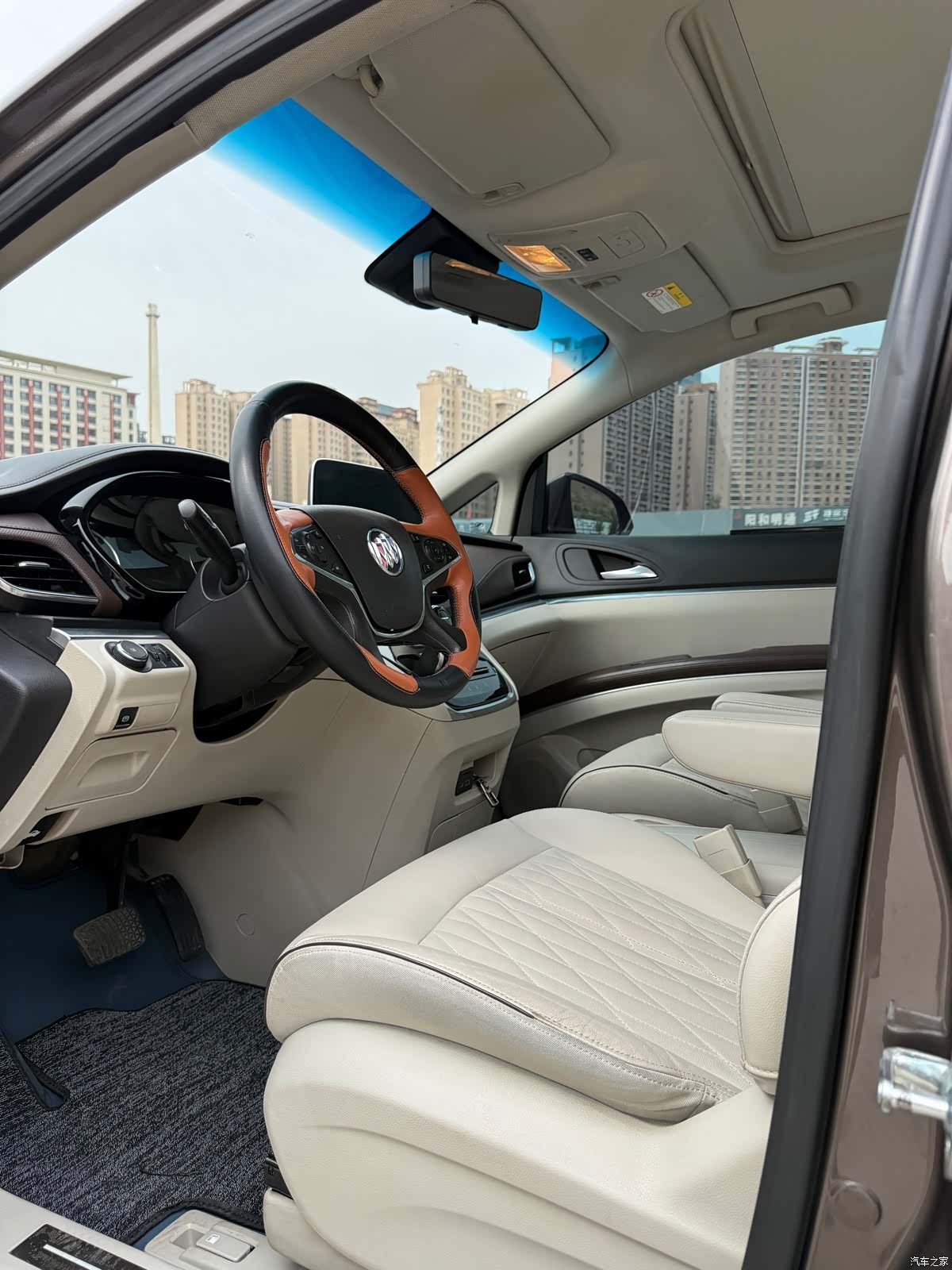 Buick GL8, 2021 4