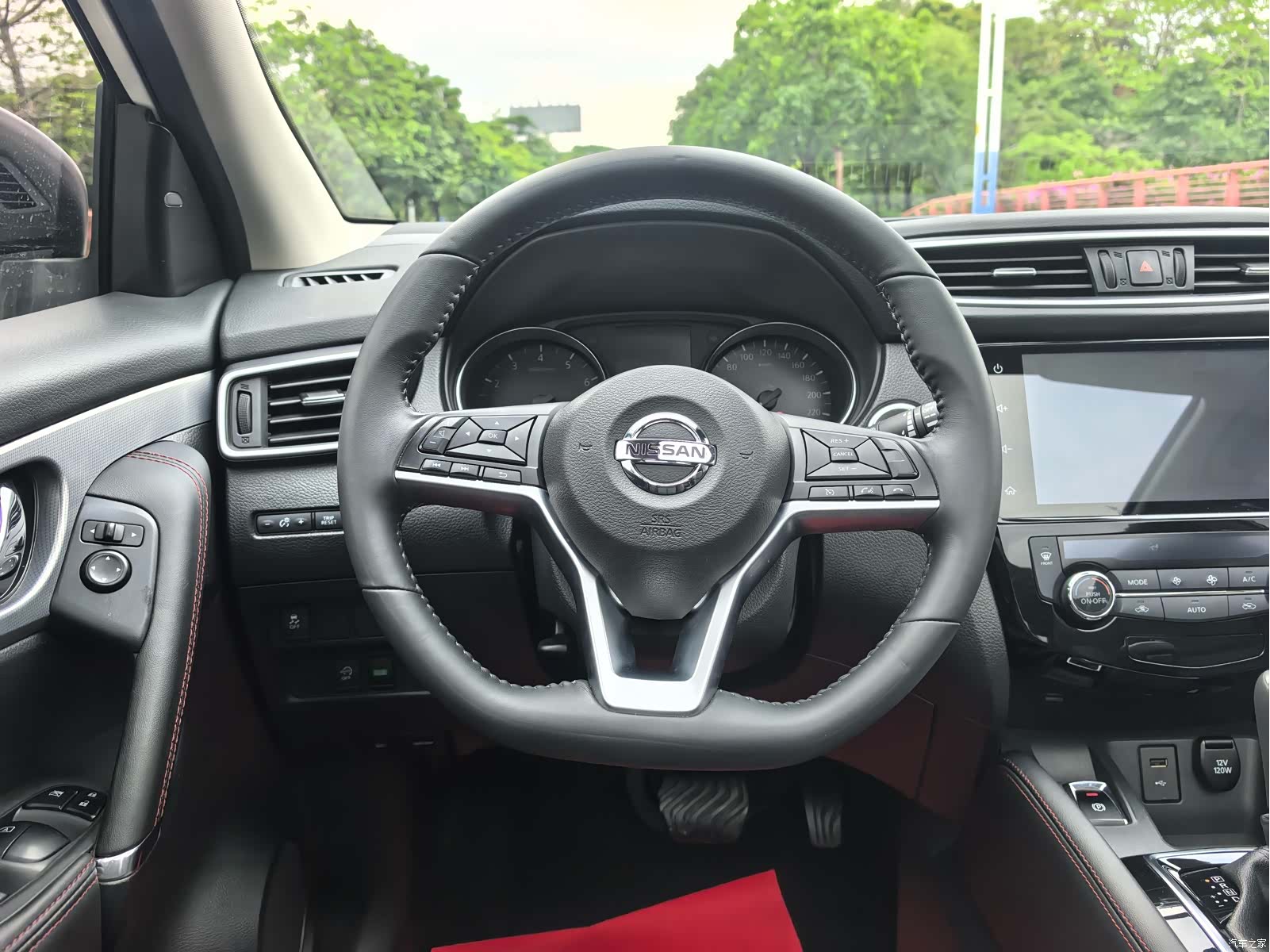 Nissan Qashqai, 2023 16