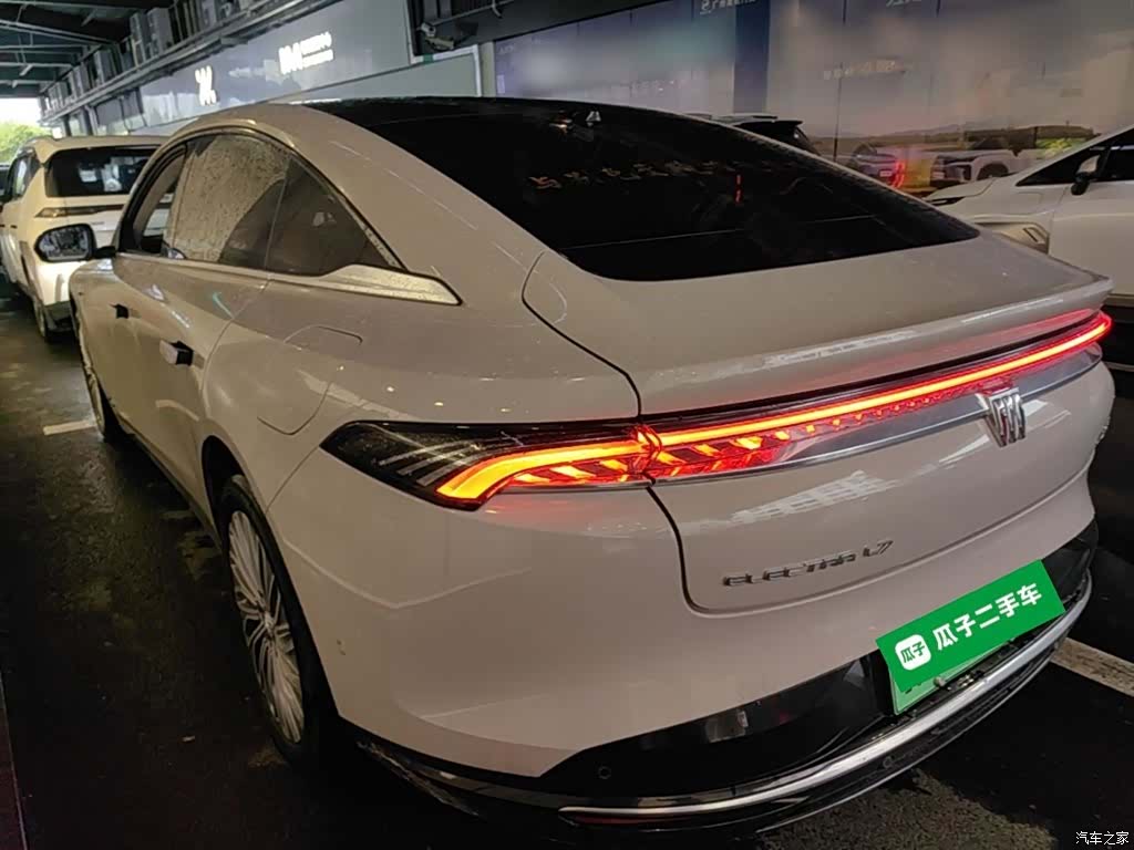 Buick L7, 2025 все фото