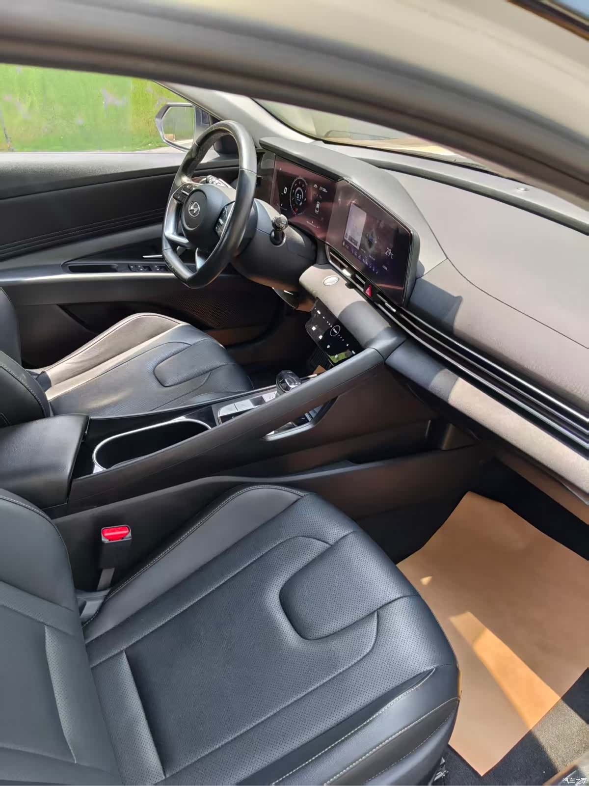 Hyundai Elantra, 2020 8